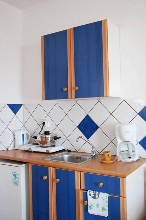 Vrohaki Studios & Rooms Piso Livadi Luaran gambar