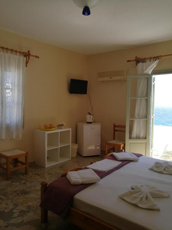 Vrohaki Studios & Rooms Piso Livadi Luaran gambar